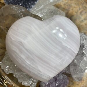 pink magano calcite heart